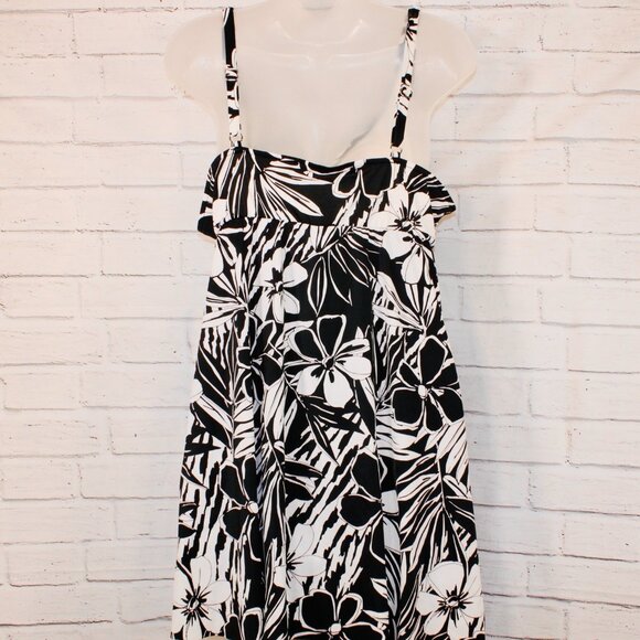 Swim Solutions Floral-Print Flyaway Swim Dress Size 24W Black *IN STORES NOW* - Picture 10 of 11